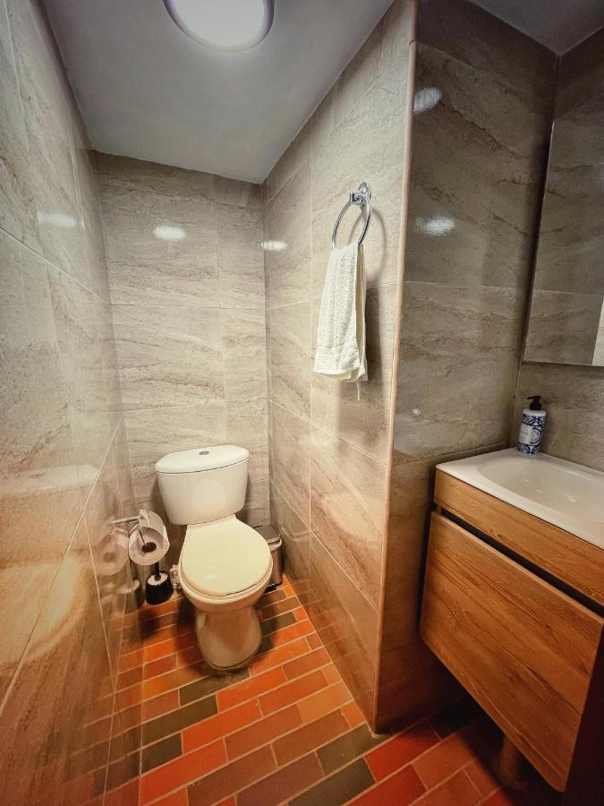 The Naked House - Hotel Nudista Nemocon ภายนอก รูปภาพ